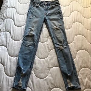 Hollister High Rise Jeans